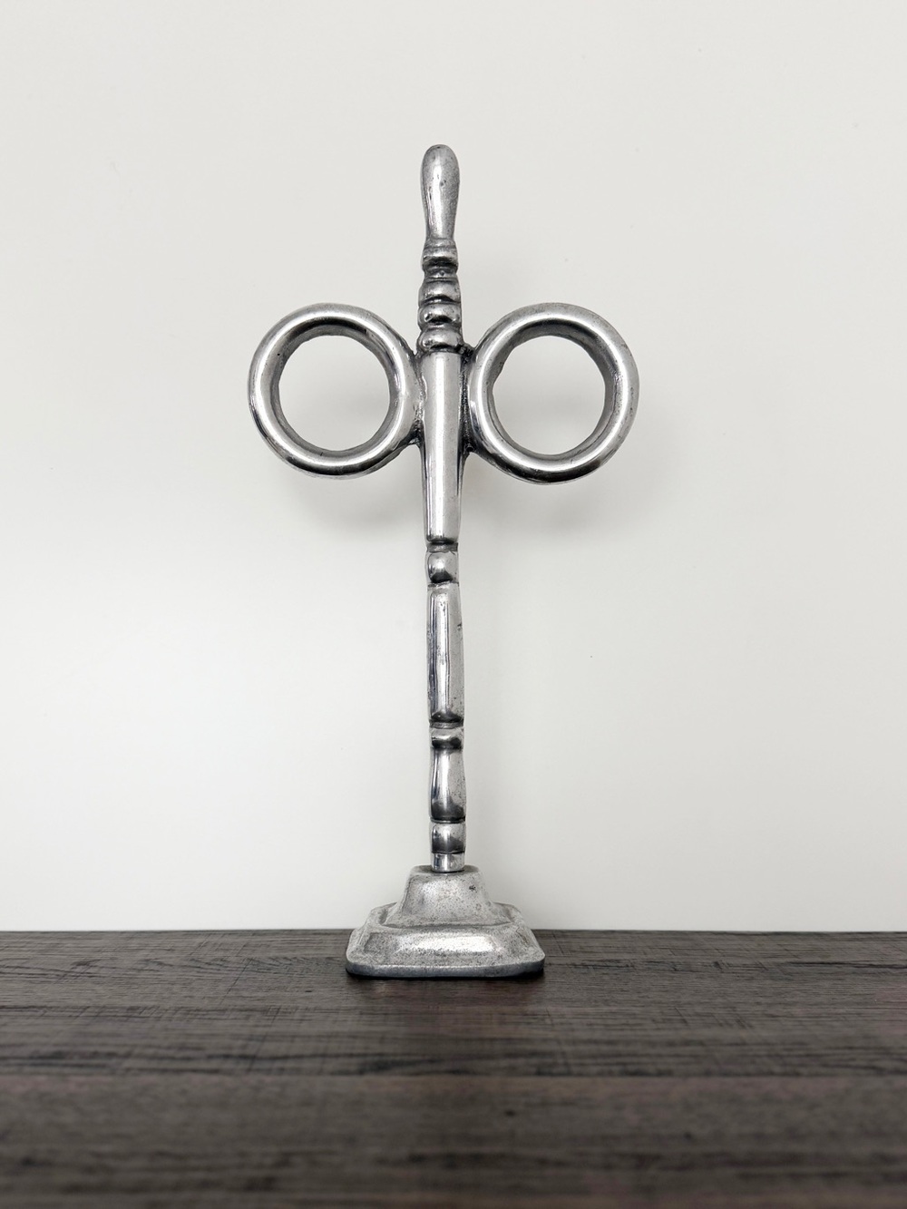 Vintage Scissor Shaped Freestanding Double Ring Towel Holder Cast Aluminum